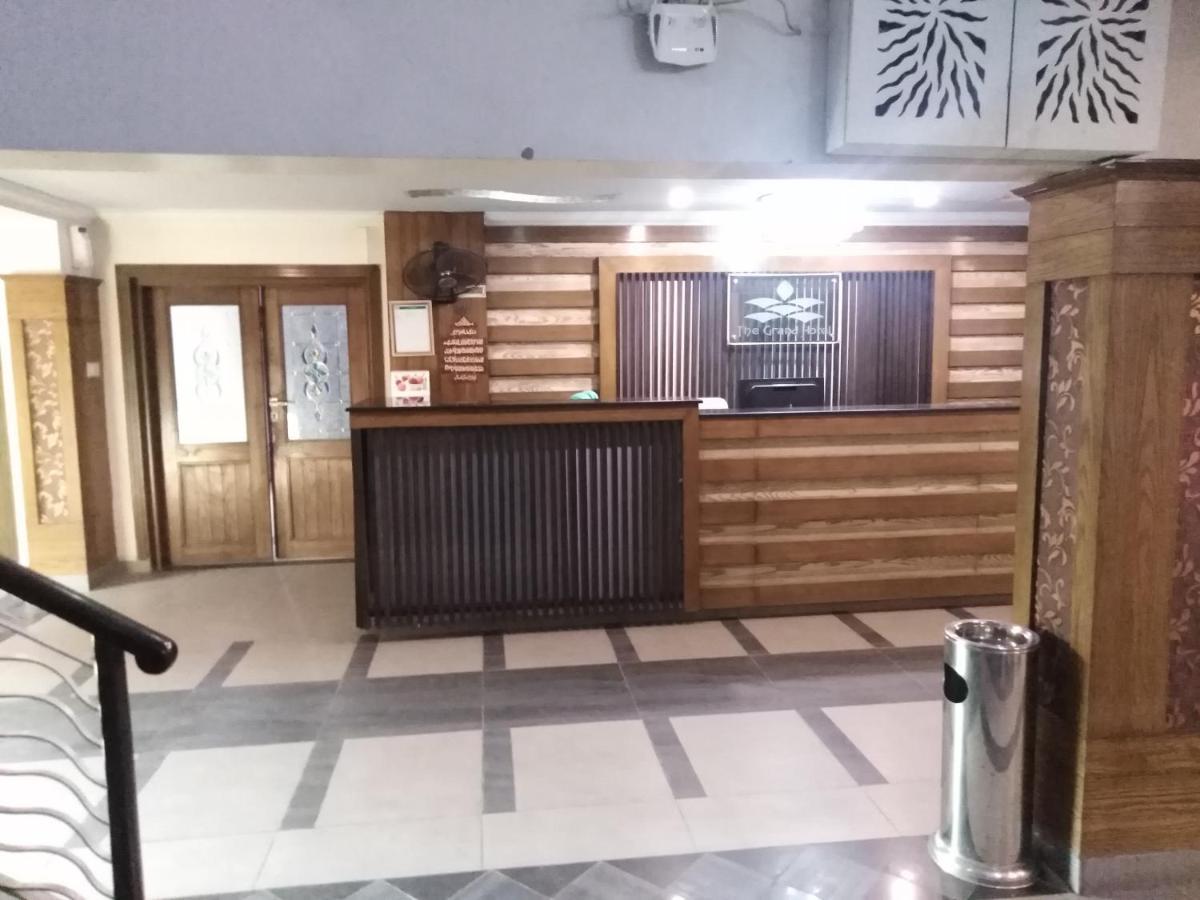 Hotel Multán Kültér fotó